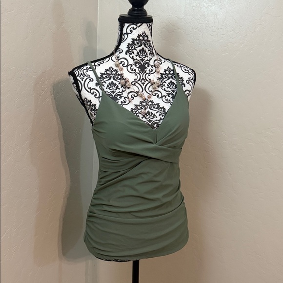 Chic Olive Green Women's Bikini Top - Picture 1 of 5